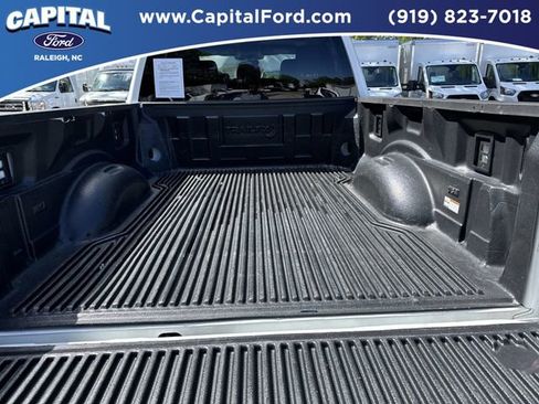 Used 2025 Ford F250 XLT AWD/4WD image 16