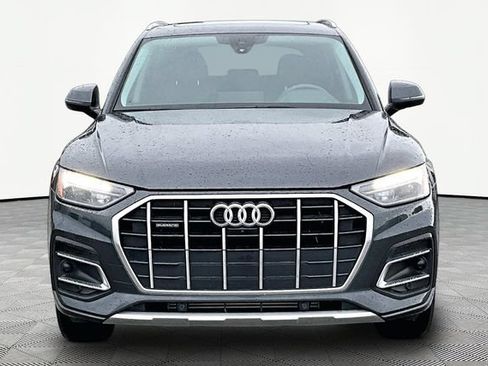 Used 2023 Audi Q5 2.0T Premium Plus w/ Premium Plus Package AWD/4WD image 3
