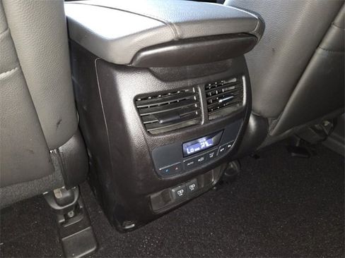 Used 2020 Acura MDX FWD image 19