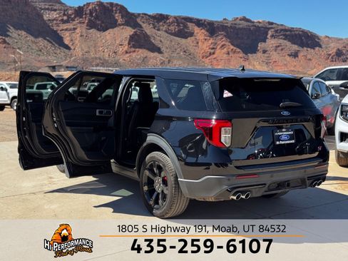 Used 2022 Ford Explorer ST w/ ST Street Pack image 58