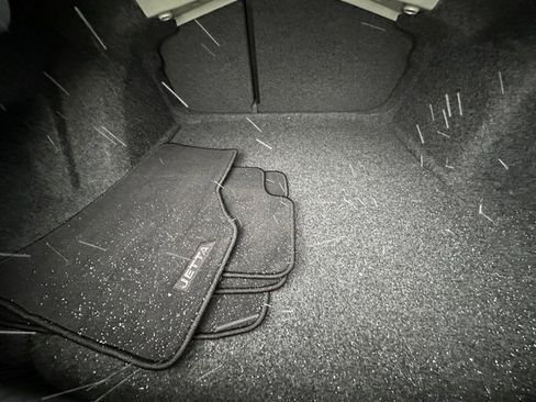 Certified 2025 Volkswagen Jetta SE image 16