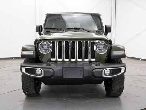 Used 2021 Jeep Wrangler Unlimited Sahara w/ LED Lighting Group AWD/4WD image 2