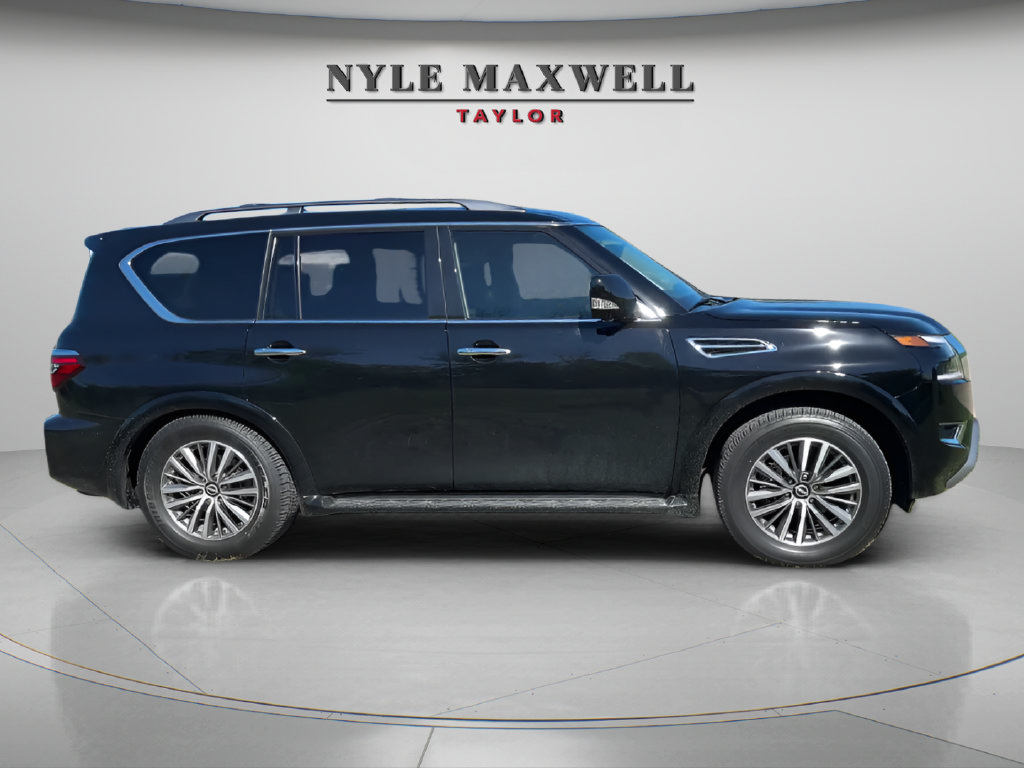 Used 2023 Nissan Armada SL w/ Cargo Package AWD/4WD image 4