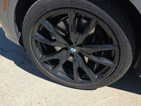 Used 2024 BMW X7 M60i w/ Executive Package AWD/4WD image 1