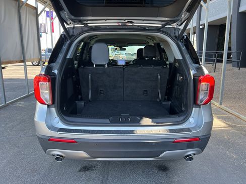 Used 2024 Ford Explorer Limited image 30
