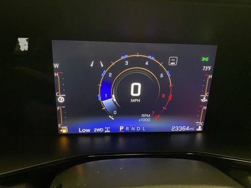 Used 2023 Chevrolet Colorado Z71 w/ Z71 Convenience Package 2 AWD/4WD image 26