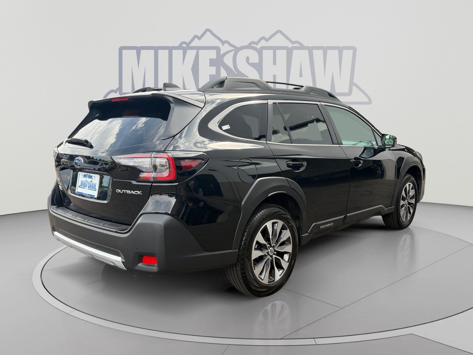 Certified 2025 Subaru Outback Limited AWD/4WD image 5