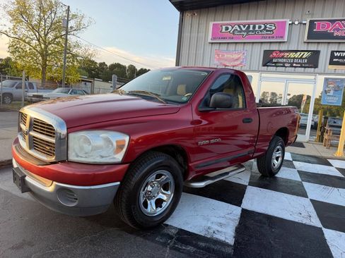 Used 2007 Dodge Ram 1500 Truck SLT RWD image 2