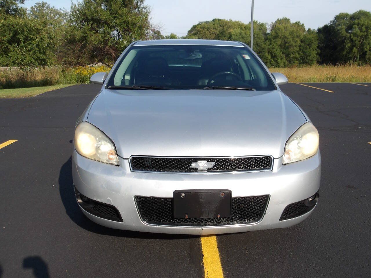 Used 2013 Chevrolet Impala LTZ FWD image 3