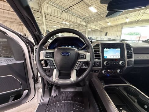 Used 2017 Ford F250 Platinum w/ Platinum Ultimate Package AWD/4WD image 43
