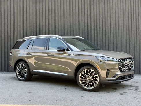 New 2026 Lincoln Aviator Reserve AWD/4WD image 9
