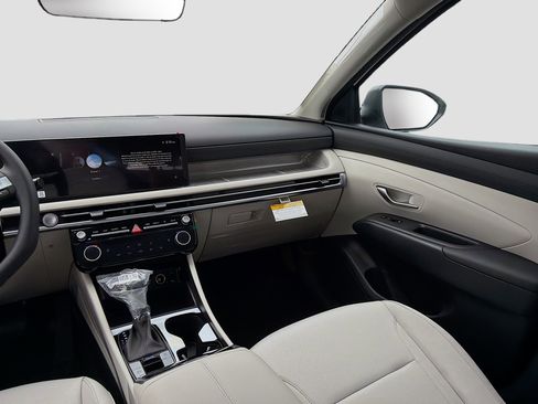 New 2026 Hyundai Tucson SEL FWD image 16