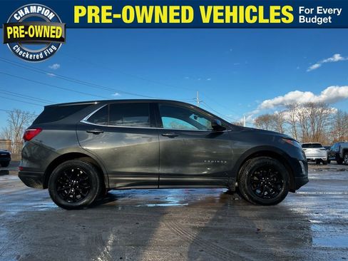 Used 2020 Chevrolet Equinox LT w/ Driver Convenience Package image 6