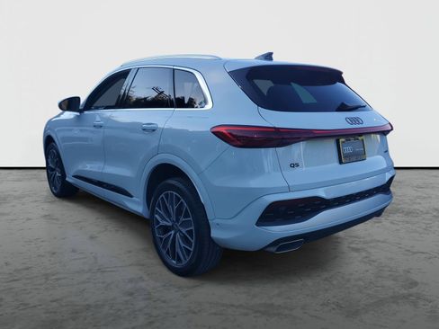 Used 2025 Audi Q5 Premium Plus w/ Premium Plus image 3