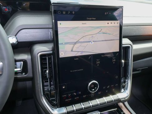 New 2026 GMC Yukon XL Denali w/ Denali Reserve Package AWD/4WD image 20