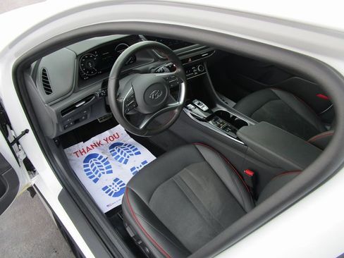 Used 2022 Hyundai Sonata SEL Plus image 19