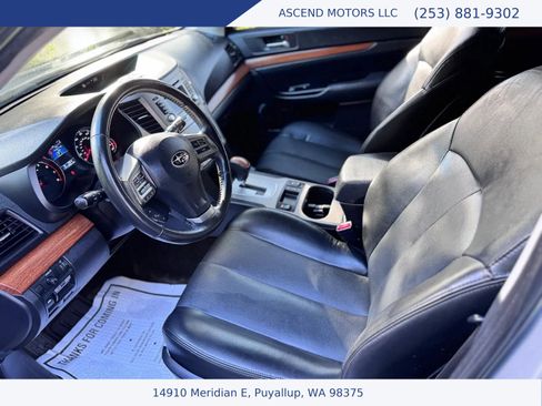 Used 2013 Subaru Outback 2.5i Limited w/ Moonroof Pkg AWD/4WD image 9