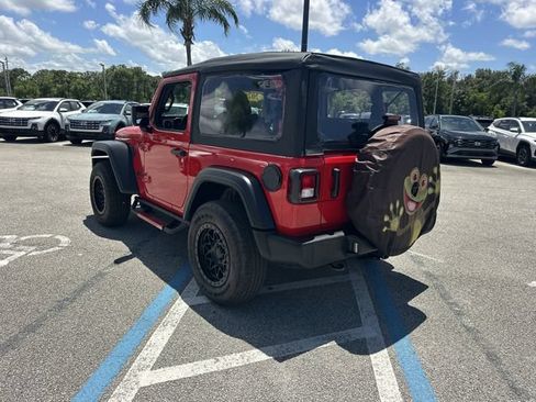 Used 2026 Jeep Wrangler Sport AWD/4WD image 9