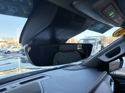 Used 2024 Chevrolet Tahoe Premier w/ Premium Package image 27