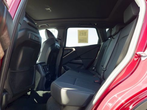 Used 2025 BMW X3 xDrive30i w/ Convenience Package AWD/4WD image 9