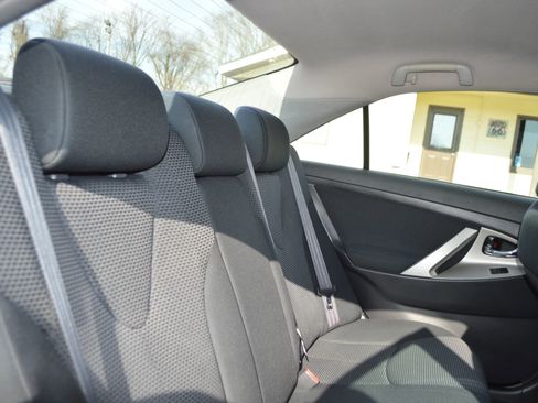 Used 2009 Toyota Camry XLE image 27