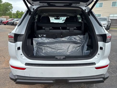 New 2026 Mitsubishi Outlander AWD image 47