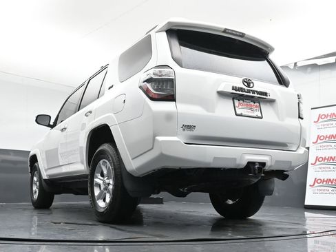 Used 2021 Toyota 4Runner SR5 image 28