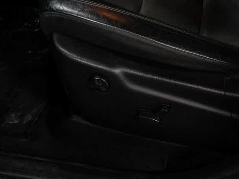 Used 2021 Jeep Grand Cherokee Laredo X image 23