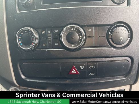 Used 2016 Mercedes-Benz Sprinter 2500 image 34
