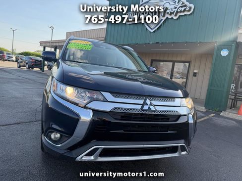Used 2020 Mitsubishi Outlander SEL FWD image 1