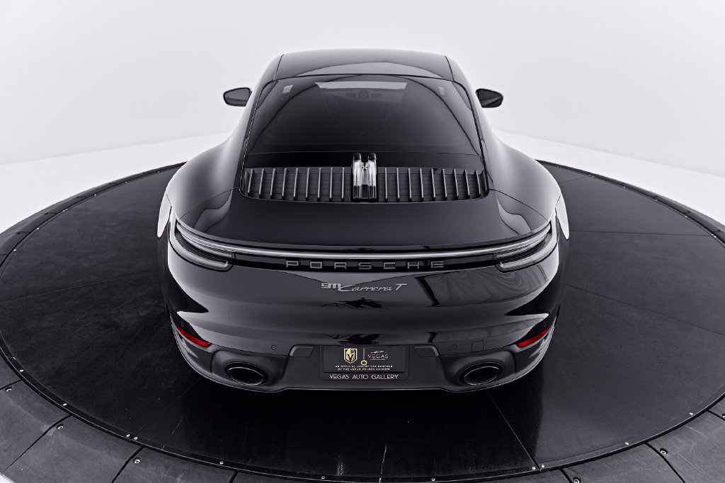 Used 2024 Porsche 911 Carrera T RWD image 20