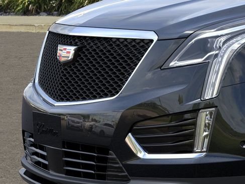 New 2026 Cadillac XT5 Sportv w/ LPO, Floor Liner Package AWD/4WD image 13