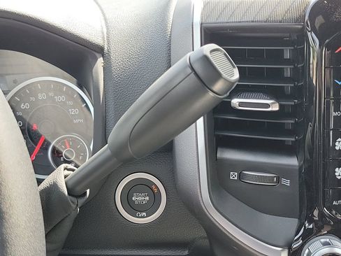 New 2026 RAM 3500 Big Horn AWD/4WD image 26