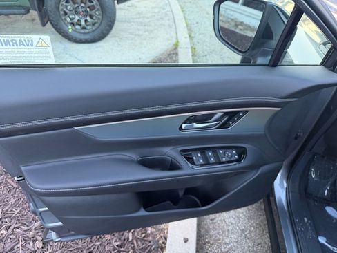 New 2026 Nissan Murano SL image 11