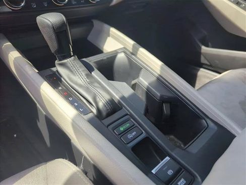 Used 2023 Honda Accord EX image 14