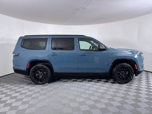 New 2026 Jeep Grand Wagoneer Limited AWD/4WD image 18