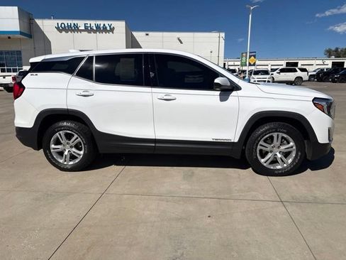 Used 2020 GMC Terrain SLE AWD/4WD image 4
