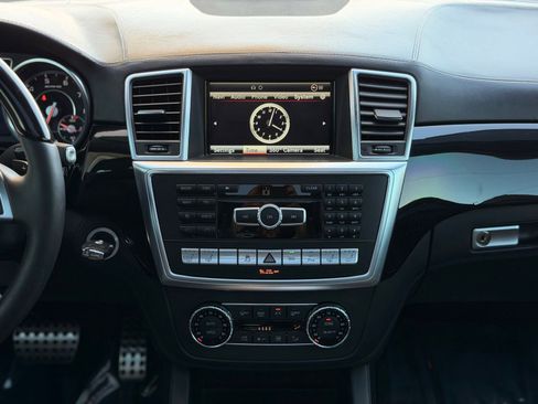 Used 2014 Mercedes-Benz GL 63 AMG 4MATIC image 48