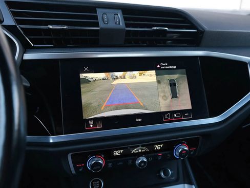 Used 2022 Audi Q3 2.0T Premium Plus w/ Premium Plus Package image 44