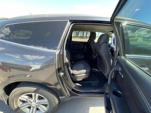 Used 2015 Chevrolet Traverse LT AWD/4WD image 28