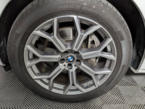 Certified 2023 BMW X7 xDrive40i w/ Premium Package AWD/4WD image 56