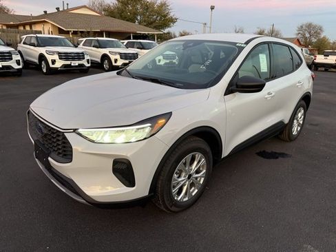 New 2026 Ford Escape Active w/ Cold Weather Package image 3