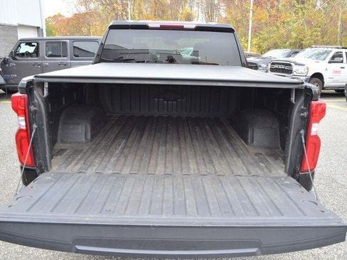 Used 2020 Chevrolet Silverado 1500 RST image 35