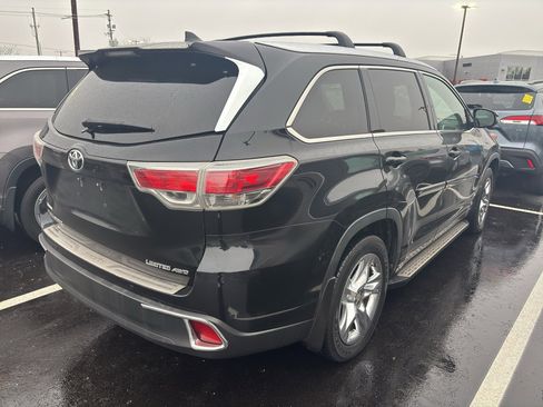 Used 2015 Toyota Highlander Limited Platinum image 4