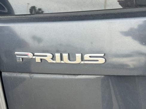 Used 2014 Toyota Prius Four image 7
