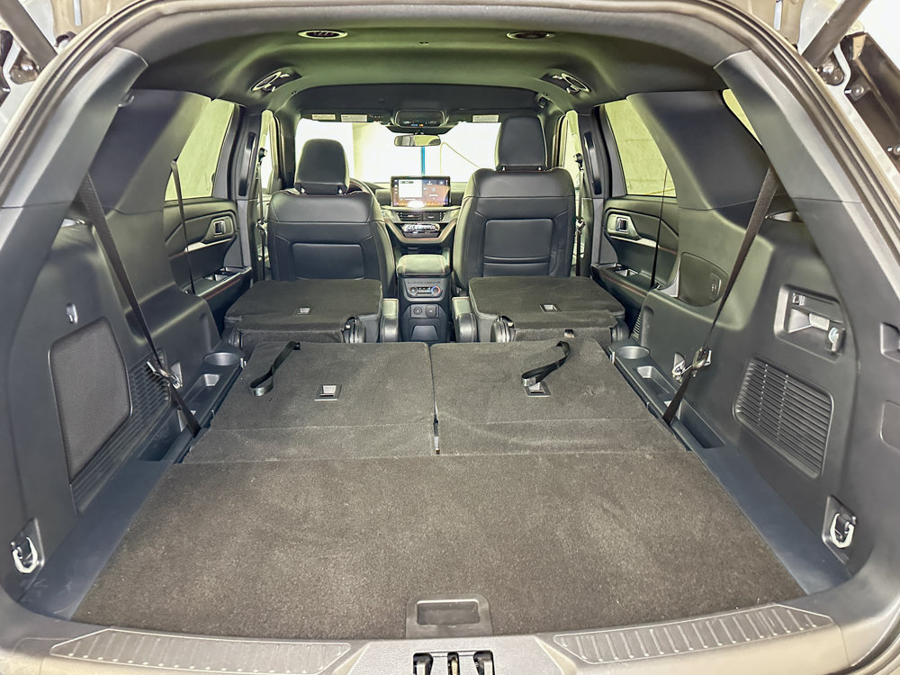 Used 2026 Ford Explorer ST-Line AWD/4WD image 21