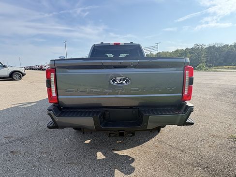 New 2027 Ford F350 XLT w/ XLT Premium Package AWD/4WD image 4