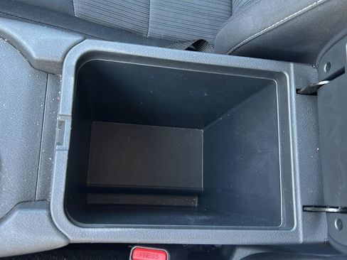 Used 2024 Nissan Sentra SV FWD image 15