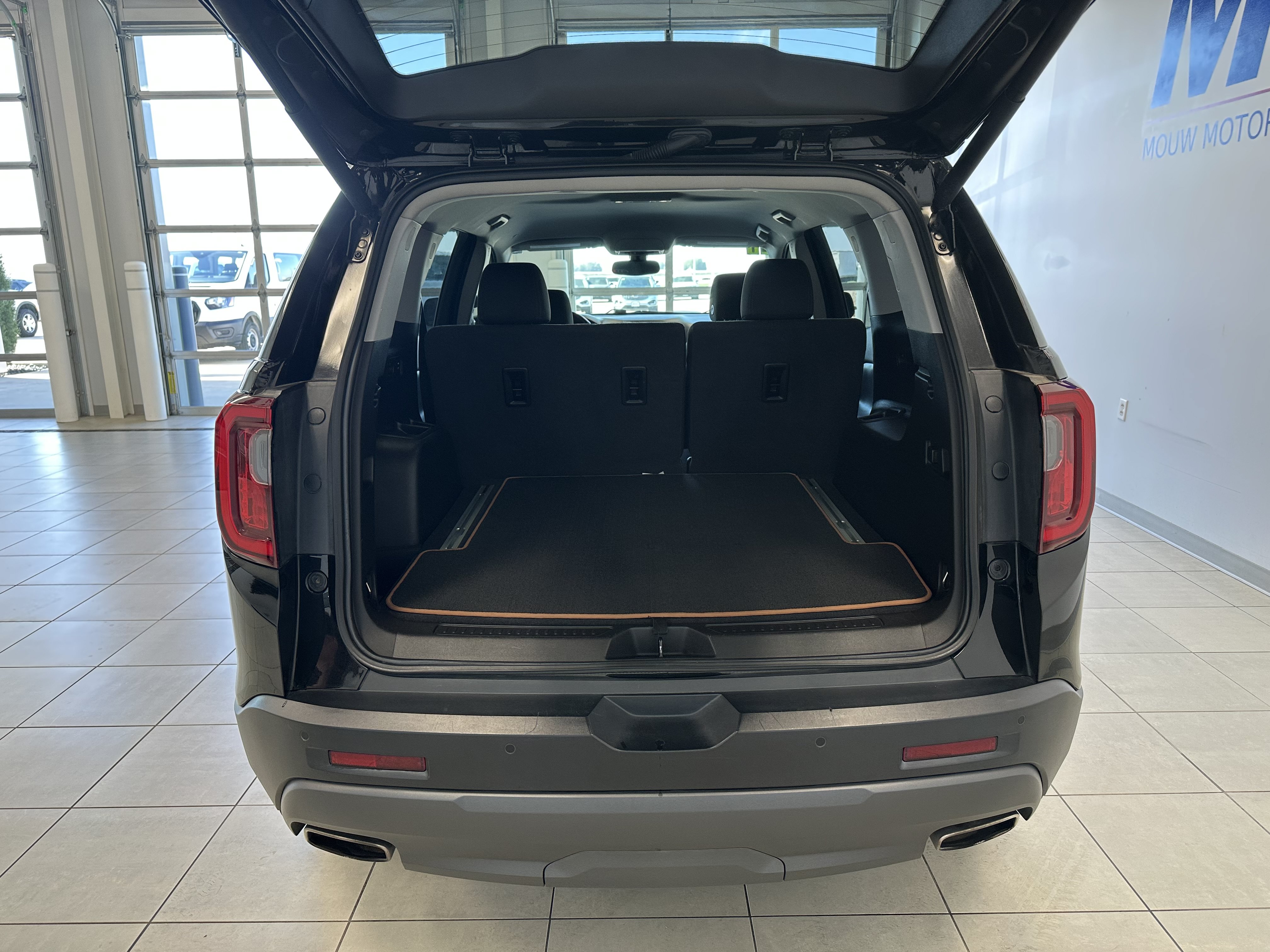 Used 2020 GMC Acadia AT4 w/ Trailering Package AWD/4WD image 7