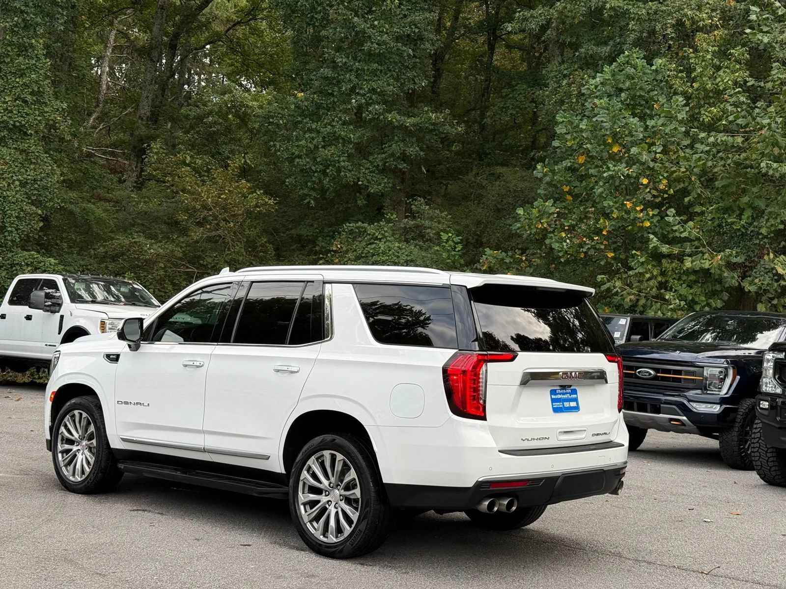 Used 2021 GMC Yukon Denali w/ Advanced Technology Package RWD image 4